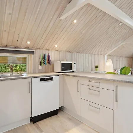 Сasa de vacaciones 2 Bedroom Stunning In Haderslev