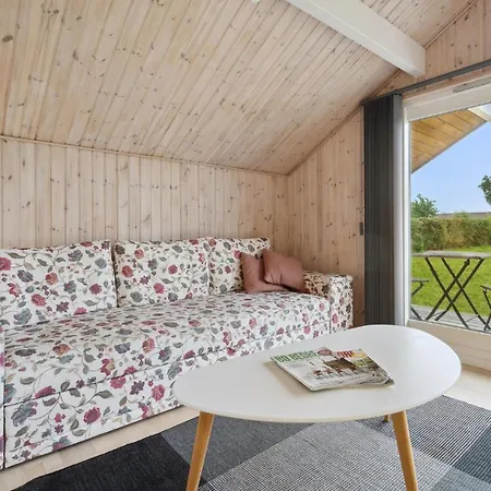 2 Bedroom Stunning In Сasa de vacaciones *