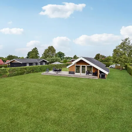 Сasa de vacaciones 2 Bedroom Stunning In Haderslev